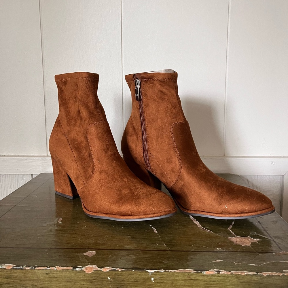 Marc Fisher brown suede zip ankle boots